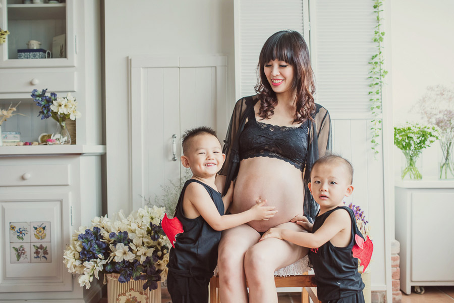 孕婦寫真, 孕婦寫真推薦,台北孕婦寫真,宜蘭孕婦寫真,台中孕婦寫真,孕婦照,新生兒寫真,寶寶寫真,女婚攝推薦,女攝影師, 卡菲小姐, 風雲20攝影師, 孕婦寫真服裝,孕婦寫真週數,孕婦寫真價格,孕婦寫真自助,孕婦禮服,孕婦寫真洋裝,孕婦寫真造型,孕婦寫真價位,台北親子寫真,親子寫真,親子寫真推薦,親子寫真服裝,親子寫真價格,親子寫真氣球,家庭寫真,全家福,兒童寫真推薦,兒童寫真台北,親子照,抓週寫真,生日派對寫真,新生兒寫真價格,新生兒寫真到府,新生兒寫真方案,寫真攝影棚,newborn Photos,pregnancy photo,family photography 孕婦寫真,孕婦寫真, 孕婦寫真推薦,台北孕婦寫真,宜蘭孕婦寫真,台中孕婦寫真,孕婦照,新生兒寫真,寶寶寫真,女婚攝推薦,女攝影師, 卡菲小姐, 風雲20攝影師, 孕婦寫真服裝,孕婦寫真週數,孕婦寫真價格,孕婦寫真自助,孕婦禮服,孕婦寫真洋裝,孕婦寫真造型,孕婦寫真價位,台北親子寫真,親子寫真,親子寫真推薦,親子寫真服裝,親子寫真價格,親子寫真氣球,家庭寫真,全家福,兒童寫真推薦,兒童寫真台北,親子照,抓週寫真,生日派對寫真,新生兒寫真價格,新生兒寫真到府,新生兒寫真方案,寫真攝影棚,newborn Photos,pregnancy photo,family photography