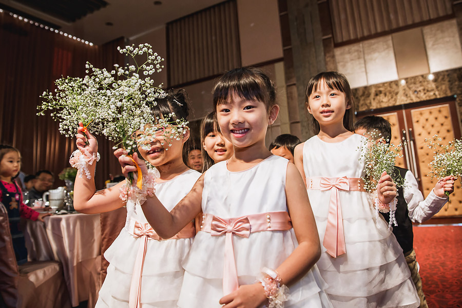 台中婚攝,心之芳庭婚攝,女攝影師小梁