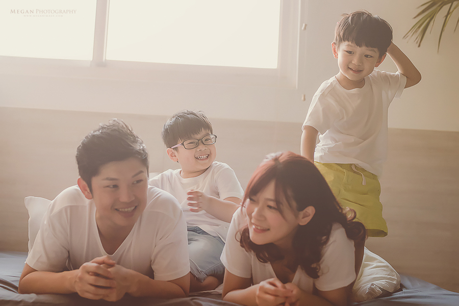 兒童寫真，家庭寫真，親子寫真，孕婦寫真，寵物寫真，女攝影師