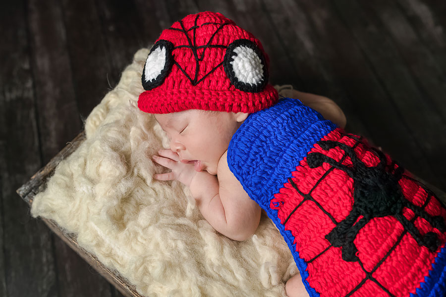 新生兒寫真,龍鳳胎寫真,newborn寫真,蜘蛛人新生兒,寶寶寫真
