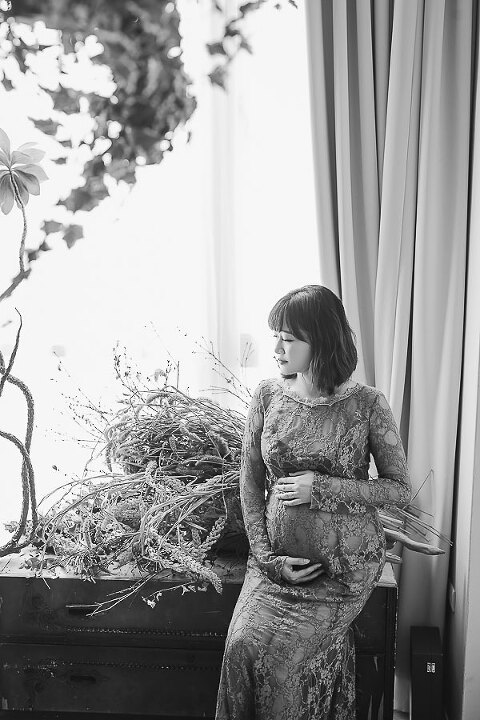 孕婦寫真, 孕婦寫真推薦,台北孕婦寫真,宜蘭孕婦寫真,台中孕婦寫真,孕婦照,新生兒寫真,寶寶寫真,女婚攝推薦,女攝影師, 卡菲小姐, 風雲20攝影師, 孕婦寫真服裝,孕婦寫真週數,孕婦寫真價格,孕婦寫真自助,孕婦禮服,孕婦寫真洋裝,孕婦寫真造型,孕婦寫真價位,台北親子寫真,親子寫真,親子寫真推薦,親子寫真服裝,親子寫真價格,親子寫真氣球,家庭寫真,全家福,兒童寫真推薦,兒童寫真台北,親子照,抓週寫真,生日派對寫真,新生兒寫真價格,新生兒寫真到府,新生兒寫真方案,寫真攝影棚,吳鳳孕婦照,藝人孕婦寫真,楊千霈孕婦照,安以軒孕婦照,Janet孕婦寫真,Angelababy孕婦寫真,寶寶寫真主題,新生兒寫真主題,昆凌孕婦照,Ms. kaffi 卡菲小姐,newborn Photos,pregnancy photo,family photography
