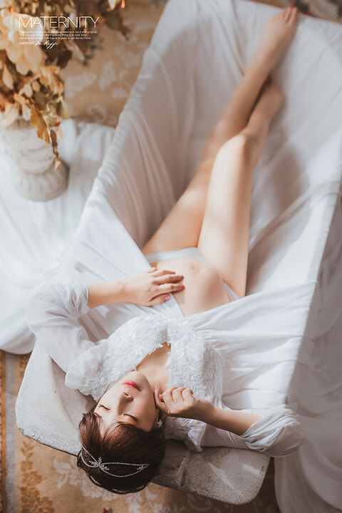 孕婦寫真, 孕婦寫真推薦,台北孕婦寫真,宜蘭孕婦寫真,台中孕婦寫真,孕婦照,新生兒寫真,寶寶寫真,女婚攝推薦,女攝影師, 卡菲小姐, 風雲20攝影師, 孕婦寫真服裝,孕婦寫真週數,孕婦寫真價格,孕婦寫真自助,孕婦禮服,孕婦寫真洋裝,孕婦寫真造型,孕婦寫真價位,台北親子寫真,親子寫真,親子寫真推薦,親子寫真服裝,親子寫真價格,親子寫真氣球,家庭寫真,全家福,兒童寫真推薦,兒童寫真台北,親子照,抓週寫真,生日派對寫真,新生兒寫真價格,新生兒寫真到府,新生兒寫真方案,寫真攝影棚,吳鳳孕婦照,藝人孕婦寫真,楊千霈孕婦照,安以軒孕婦照,Janet孕婦寫真,Angelababy孕婦寫真,寶寶寫真主題,新生兒寫真主題,昆凌孕婦照,Ms. kaffi 卡菲小姐,newborn Photos,pregnancy photo,family photography