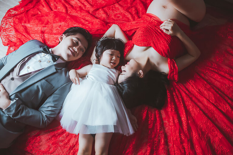 孕婦寫真, 孕婦寫真推薦,台北孕婦寫真,宜蘭孕婦寫真,台中孕婦寫真,孕婦照,新生兒寫真,寶寶寫真,女婚攝推薦,女攝影師, 卡菲小姐, 風雲20攝影師, 孕婦寫真服裝,孕婦寫真週數,孕婦寫真價格,孕婦寫真自助,孕婦禮服,孕婦寫真洋裝,孕婦寫真造型,孕婦寫真價位,台北親子寫真,親子寫真,親子寫真推薦,親子寫真服裝,親子寫真價格,親子寫真氣球,家庭寫真,全家福,兒童寫真推薦,兒童寫真台北,親子照,抓週寫真,生日派對寫真,新生兒寫真價格,新生兒寫真到府,新生兒寫真方案,寫真攝影棚,吳鳳孕婦照,藝人孕婦寫真,楊千霈孕婦照,安以軒孕婦照,Janet孕婦寫真,Angelababy孕婦寫真,寶寶寫真主題,新生兒寫真主題,昆凌孕婦照,Ms. kaffi 卡菲小姐,newborn Photos,pregnancy photo,family photography