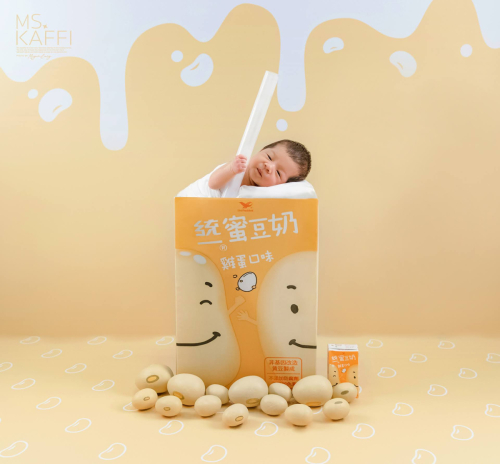 一瓶蜜豆奶